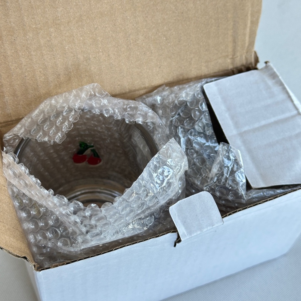 NWT Icon Fruit Glass - Picture 3 of 3